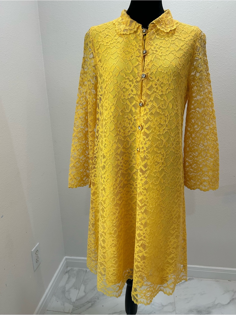 Vintage Yellow Lace A-Line Dress with Rhinestone Buttons